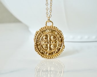 Collar con moneda griega, collar con medallón chapado en oro, cruz chapada en oro, collar con medallón de plata de ley, a la moda, collar para combinar con otros collares.