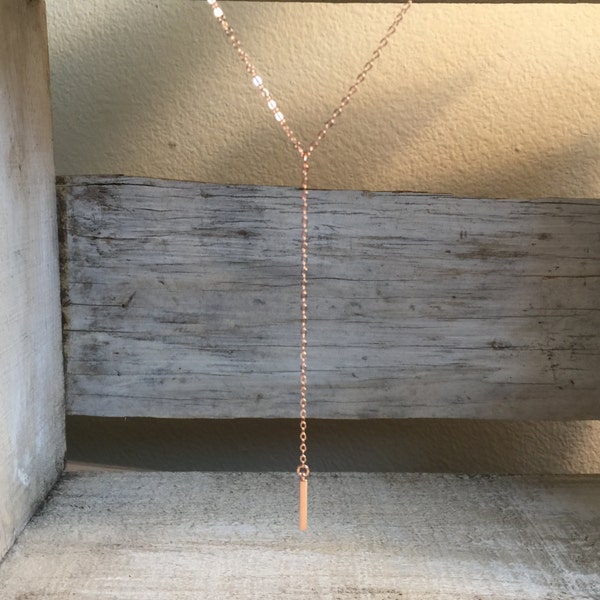 Lariat barrette en Y en or rose, collier en Y le plus vendu ! Collier simple lariat en or, collier en Y doré, lariat barre en Y, collier superposé, tous les jours