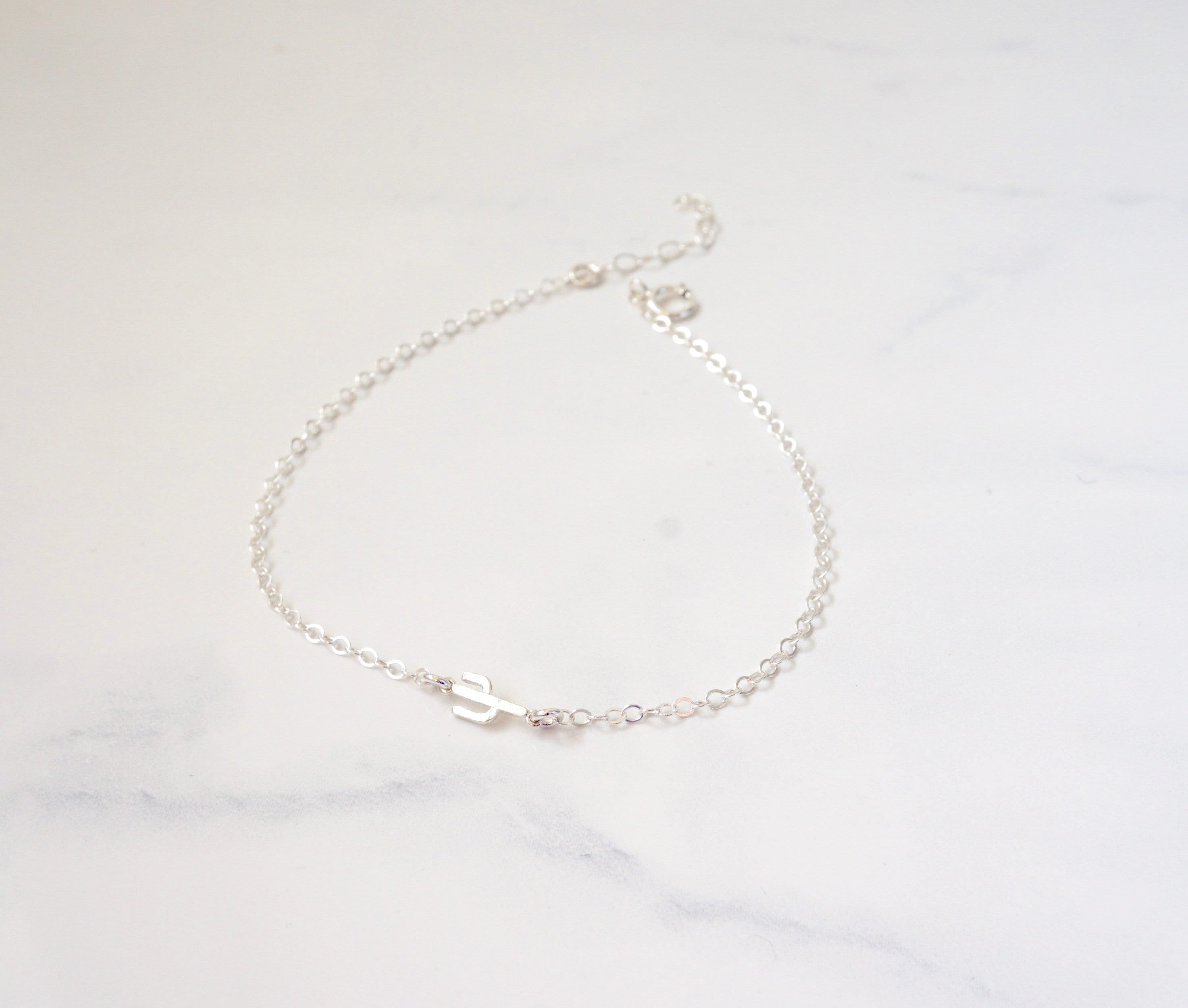 Pulseira de cacto, Pulseira delicada de cacto em prata esterlina, Pulseira de cacto em ouro, Presente para ela, Resistência, Poder, Lutas, Determinação
