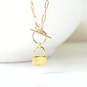 Gold Padlock Paperclip Toggle Necklace, Silver Padlock Paperclip Toggle Necklace, Paper Clip Chain Medallion Necklace, On Trend