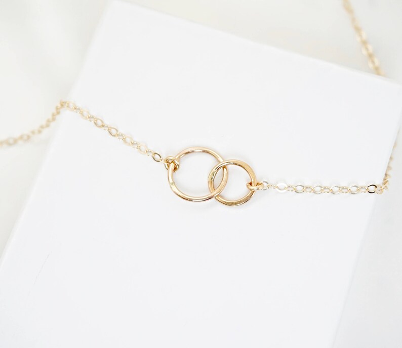 Gold Layering Bracelet Everyday Bracelet Gold Filled Circle Friendship Bracelets Dainty Minimal Stacking Mom and Daughter Jewelry