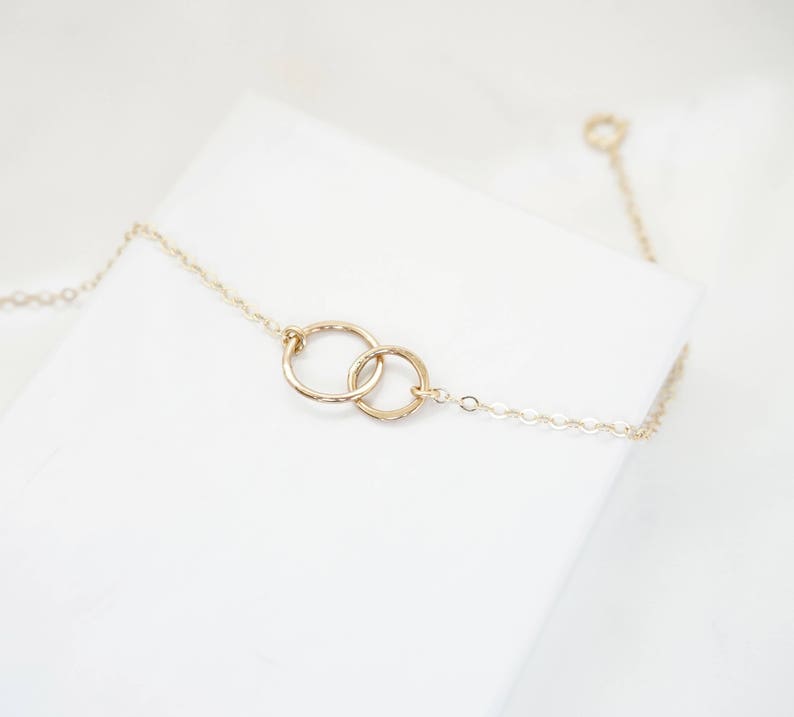 Gold Layering Bracelet Everyday Bracelet Gold Filled Circle Friendship Bracelets Dainty Minimal Stacking Mom and Daughter Jewelry
