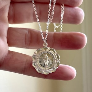 Mother Mary Medallion Necklace, Virgin Mary Scalloped Edge Necklace, Sterling Silver Mary Medal, Gold Filled Virgin Mary, Catholic, On Trend
