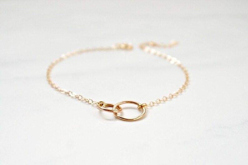Gold Layering Bracelet Everyday Bracelet Gold Filled Circle Friendship Bracelets Dainty Minimal Stacking Mom and Daughter Jewelry
