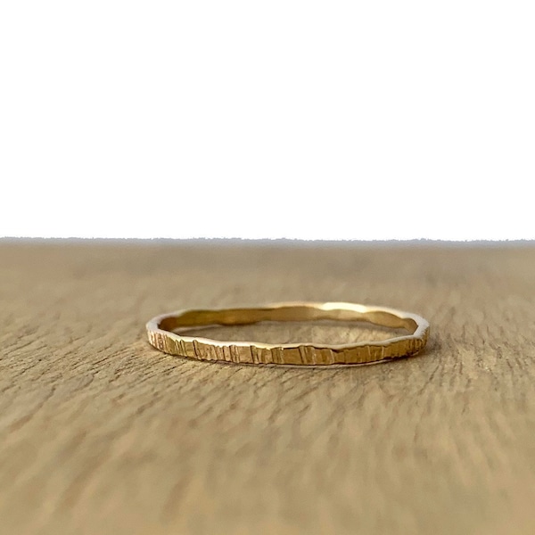 Ripple Texture Stacking Ring