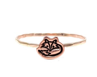 Adorable Sleeping Fox Charm Ring - Whimsical Animal Jewelry