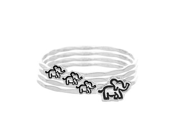 Handmade Elephant Mom and Baby Stacking Rings - Customizable Family Ring Set, Stackable Baby Elephant Rings