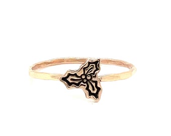 Mistletoe Charm Cut Out Stacking Ring