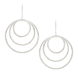 Handmade Concentric Texture Hoop Earrings in Sterling Silver – Unique Minimalist Jewelry for Everyday Wear