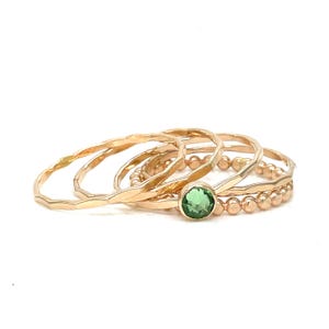 August Birthstone Peridot Solitaire and Hammered Gold Ring Set
