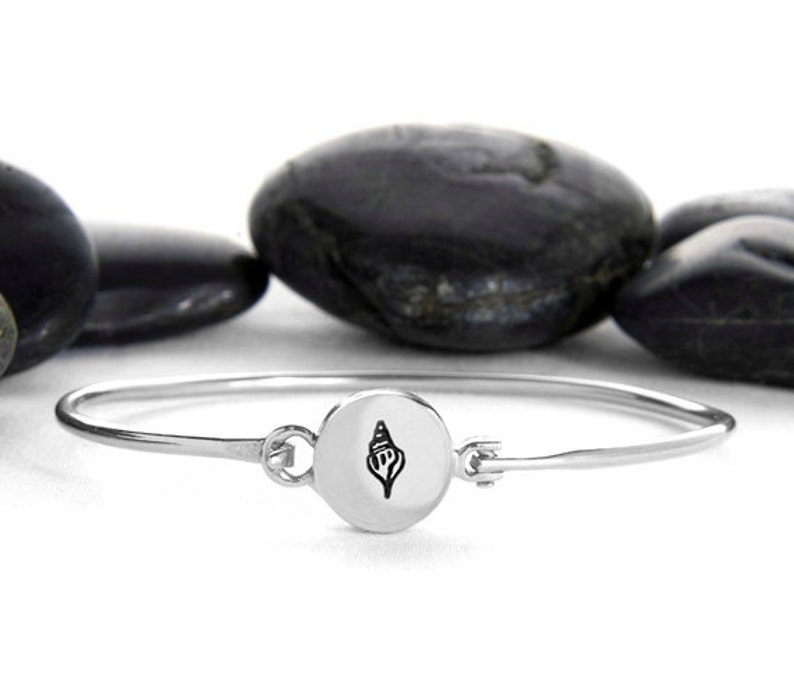 Shell Bracelet Shell Jewelry Seashell Jewelry Seashell Charm JIB248SS Seashell Bracelet Beach Wedding Sterling Silver Seashell Cuff