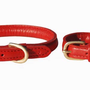 Pear Tannery Super Soft Rolled Leather Dog Collar image 3