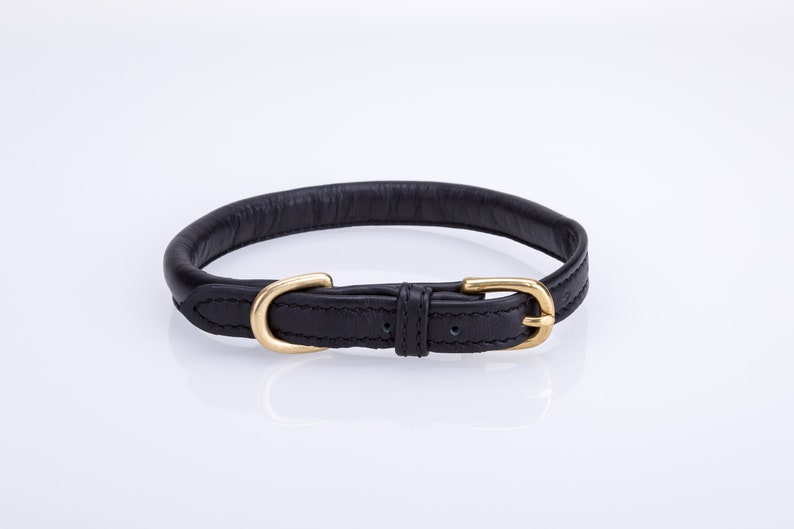 Pear Tannery Super Soft Rolled Leather Dog Collar image 8