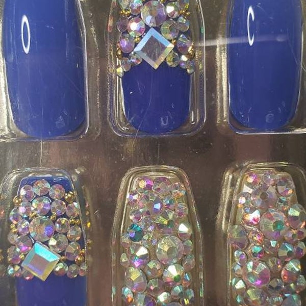 VINTAGE KISS NAILS-Blue with Jewels