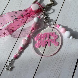 FIFTY FIFTY Kpop Keychain - TWENY Lightstick Accessory Tour