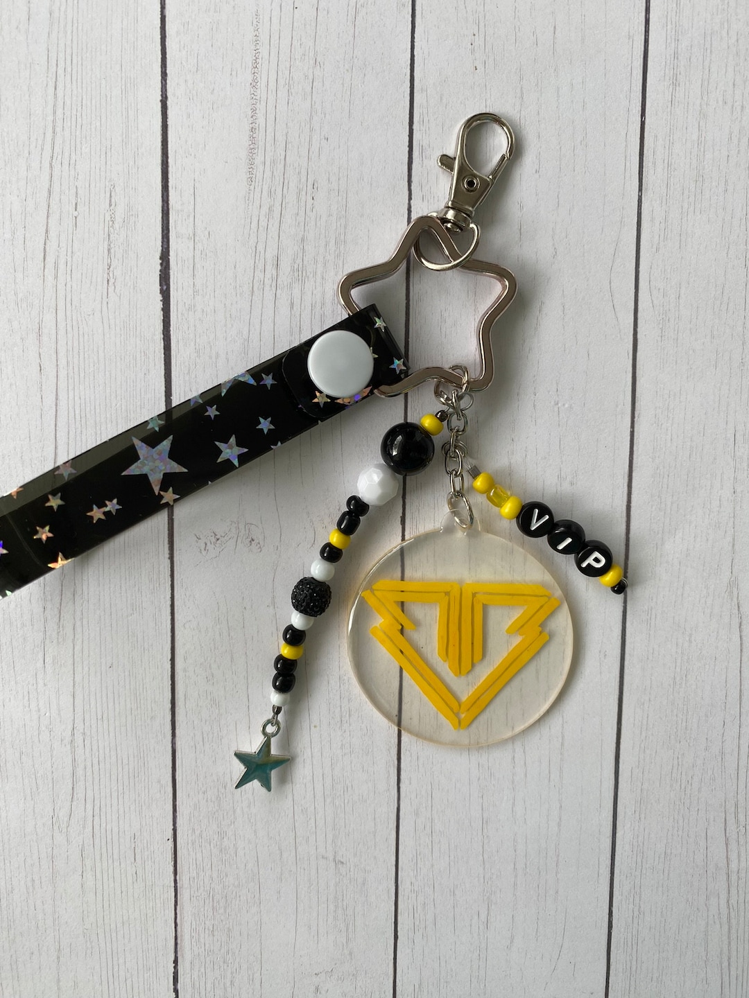 BIGBANG KPOP Keychain - VIP Accessory - Etsy