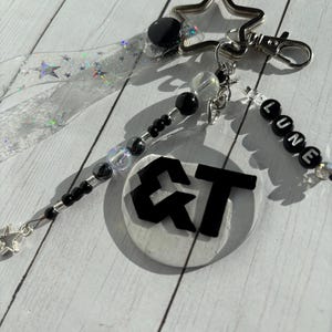 Yuma &team - Etsy