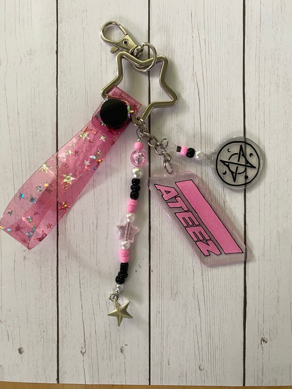ATEEZ KPOP Keychain *various Colors* ATINY - Etsy