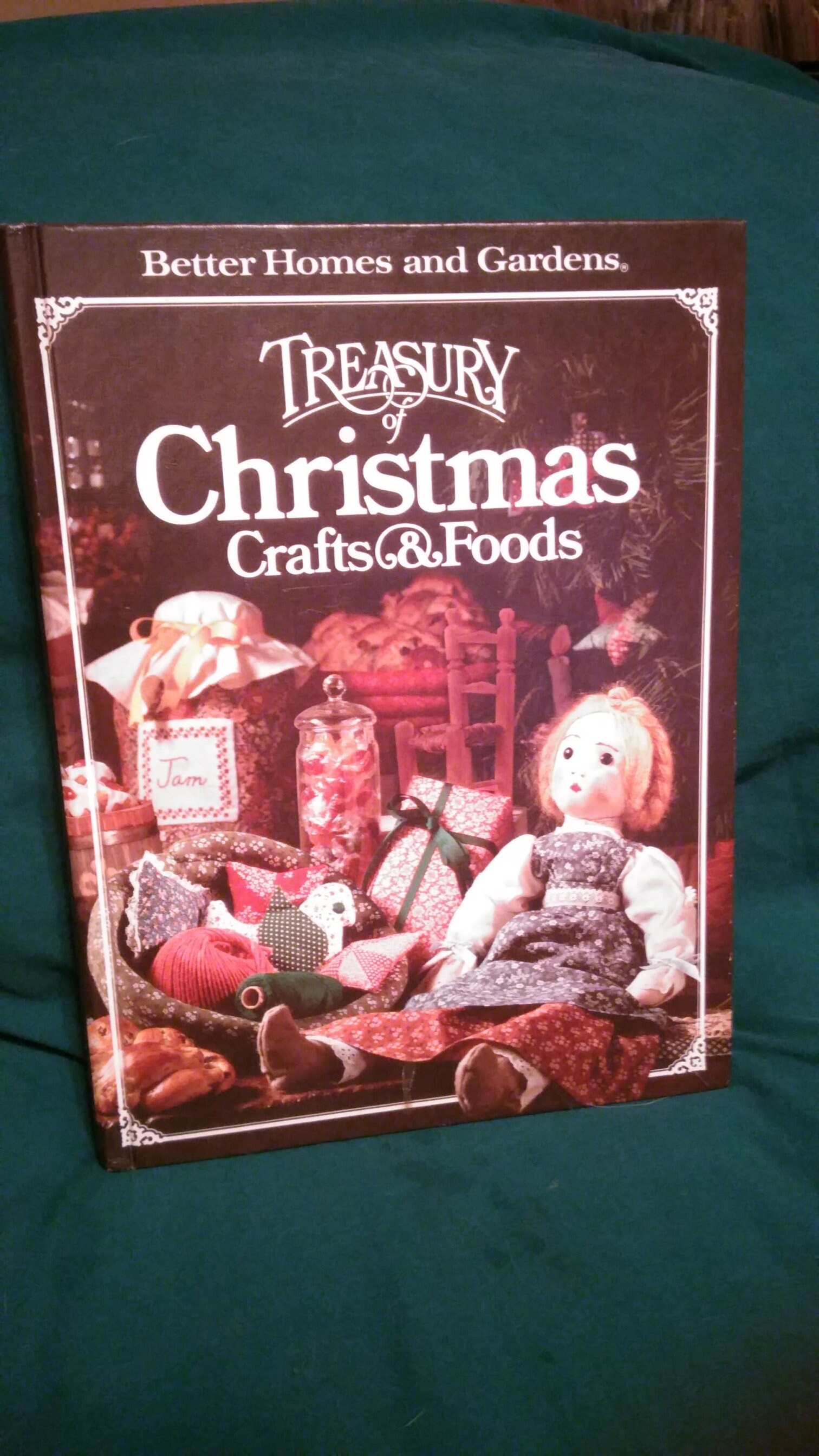 Treasury Of Christmas Crafts And Food Book Better Homes And Etsy de treasury-of-christmas-crafts-and-food-book-better-homes-and-etsy-de