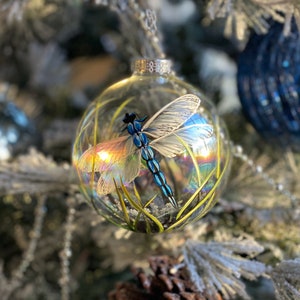 Boule globe à collectionner avec ornement en verre irisé libellule peinte à la main