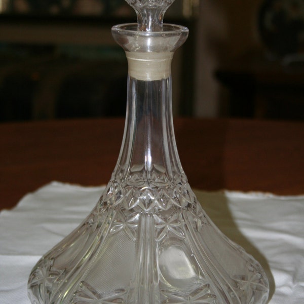 24% Lead Crystal Decanter Hand Cut Made in Italy