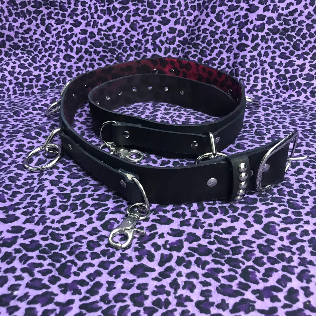 Classic Standard Punk Bondage Belt 5 O-rings Utility Clips  display picture 3