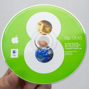 Apple Mac OS 8.5 CD Rare Vintage Macintosh Retail Disc