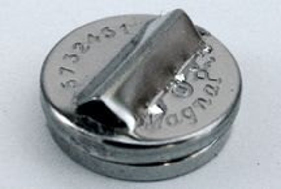 Arturbo 20pcs Magnetic Pin Backs for Pin Displays Convert Enamel Pins to Fridge Magnetic Board, Metal Pin Backs Silver Locking Pin Keepers Locking