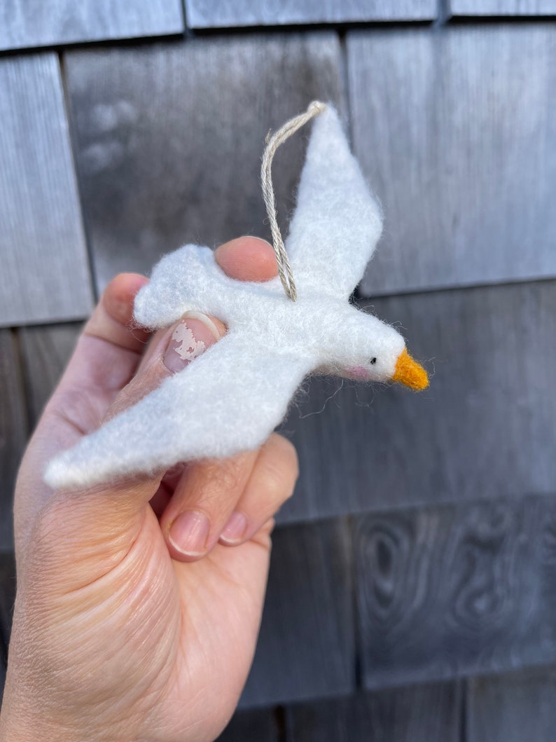 Needlefelted Seagull Ornament image 1