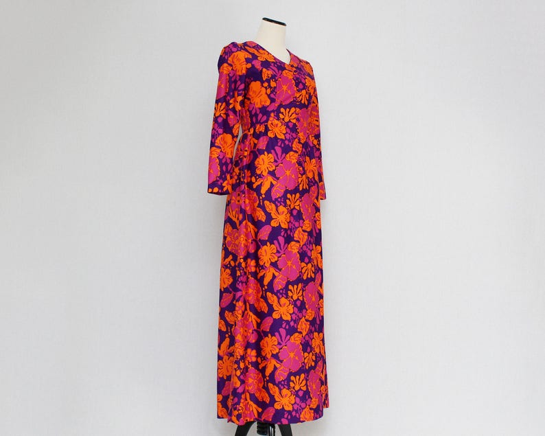 Size Medium Vintage 1970s Hostess Dress Hawaiian Floral Maxi Dress