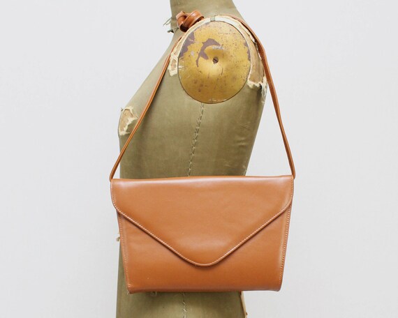 Camel Tan Leather Envelope Clutch - Vintage 1970s