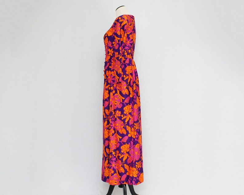 Size Medium Vintage 1970s Hostess Dress Hawaiian Floral Maxi Dress