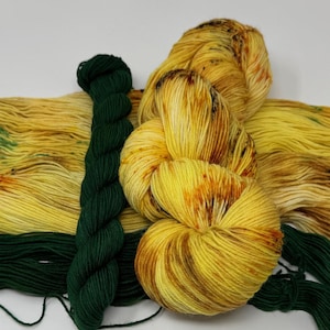Ensemble de chaussettes tournesols teints à la main, prêt à être expédié,