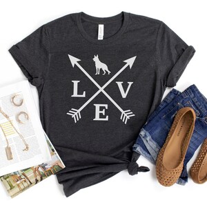 German shepherd dog shirt, GSD tshirt, boho dog mom tee, dog mama, breeder t-shirt, gift for dog lover, Christmas gift, mothers day gift