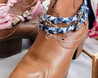 BOOTDANAS | 4 one-of-a-kind variations  | Gypsy Tack Collection | Boot accessories | Nashville | Cowboy | Cowgirl | Boot Bows