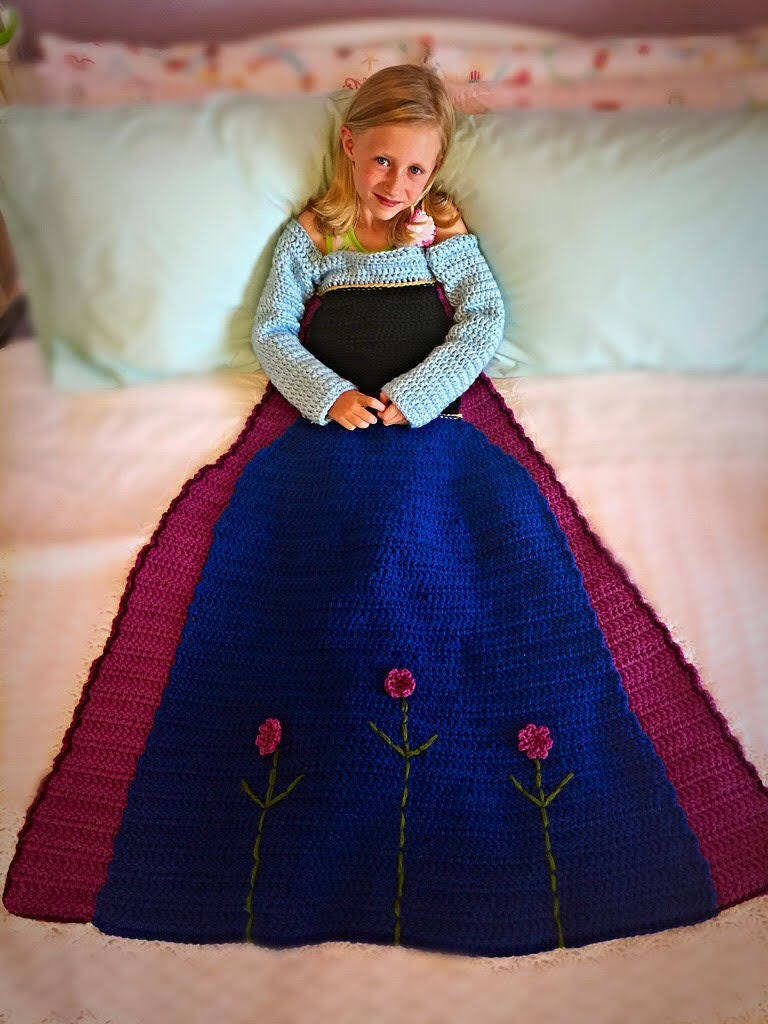 open lace back dress Loom Knit ePattern: Princess Doll Blanket – CinDWood Looms main image 0