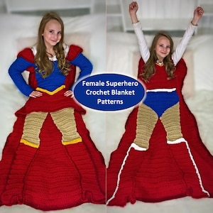 Puede incluir: Una manta de crochet roja, azul y amarilla diseñada para parecer un disfraz de superhéroe. La manta tiene una capa, un corpiño y piernas. "Female Superhero Crochet Blanket Patterns" está escrito en texto azul sobre un fondo blanco.