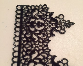 Edible Sugar Lace,  'Regal Crown' pattern