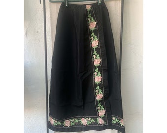 Vintage Black Skirt with Floral Border Trim, XS