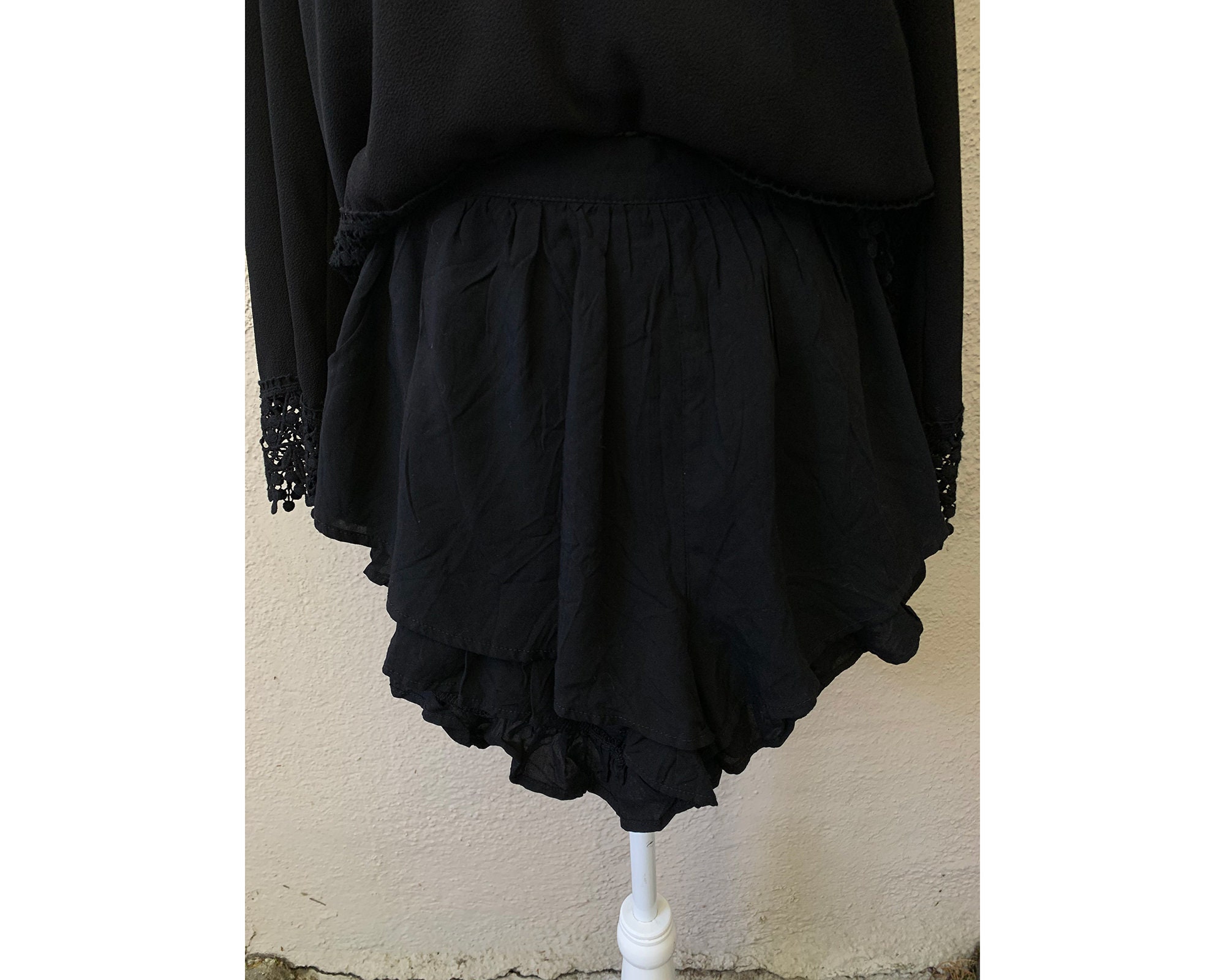 Pantalones cortos Rayón sedosos negros con bolsillos, pequeños - Etsy ...