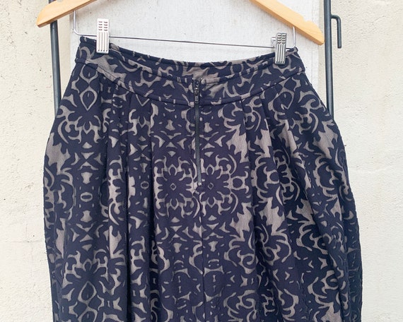 Vintage Inspired 1950s Style Black Burnout Skirt,… - image 7