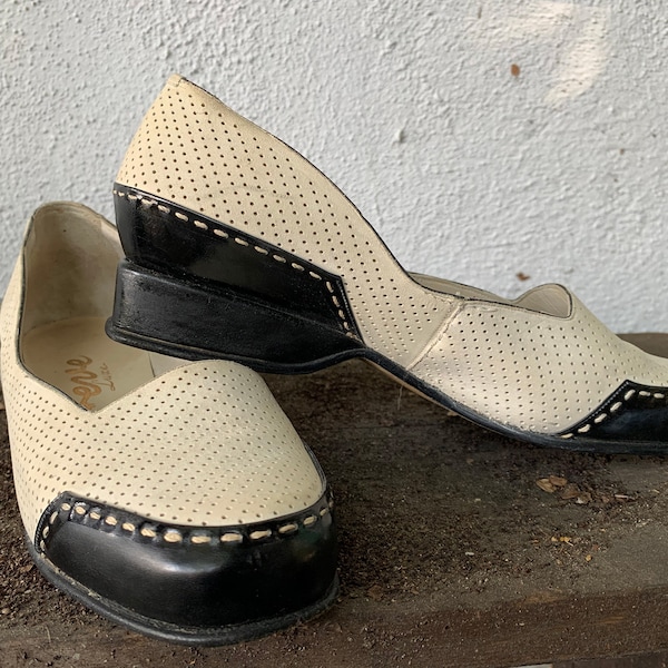 spectator pumps