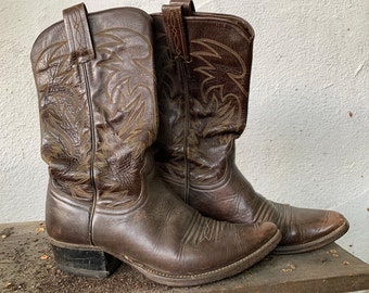 Vintage Dark Brown Leather Dan Post Cowboy Boots, 7D