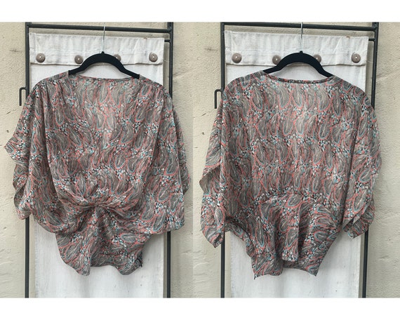 Vintage Inspired Sheer Billowy Feather Design Top… - image 7