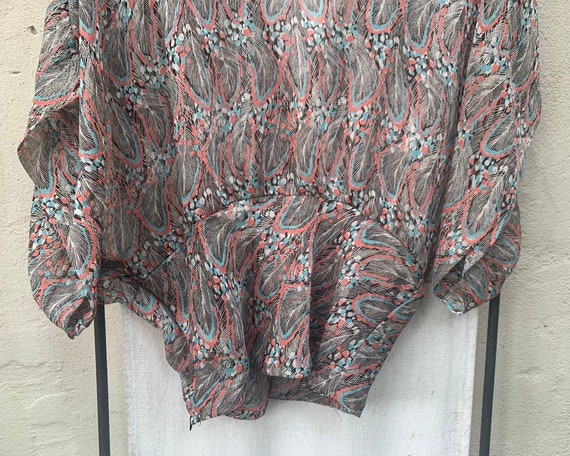 Vintage Inspired Sheer Billowy Feather Design Top… - image 10