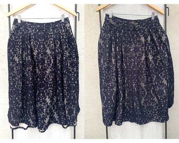 Vintage Inspired 1950s Style Black Burnout Skirt,… - image 5