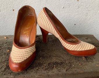 Vintage 1940s Valentines Woven Brown Leather Spectator Heels, 6