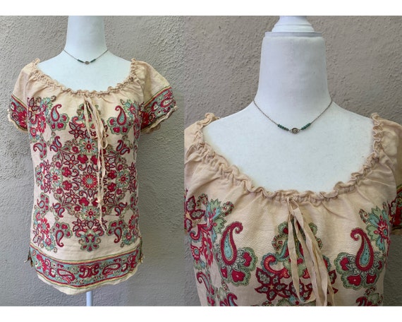 Vintage Inspired Cream Linen Top with Paisley Des… - image 1