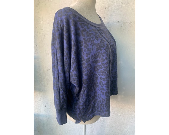 Vintage Inspired Blue Leopard Sweatshirt, M - image 2