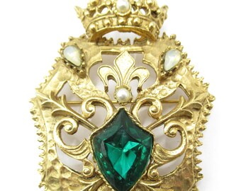 Shield Crown Green Glass Brooch Pin w Faux Pearl Brass Regal Crests